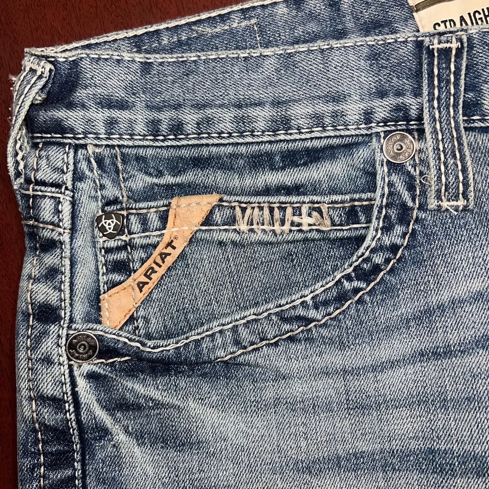 Ariat Men's Classic Straight Blue Jeans - Picture 4 of 6